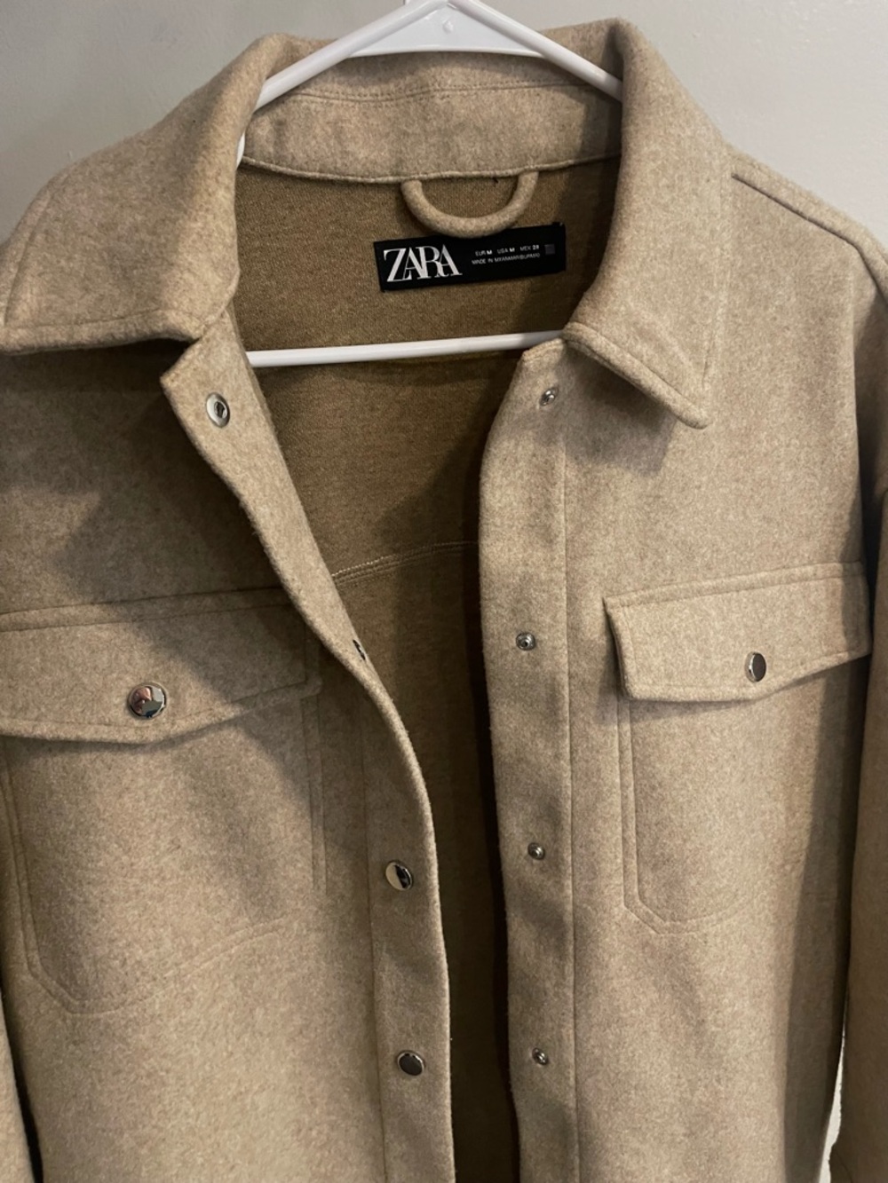 Zara Women’s Soft Oversized Jacket with Snap Pockets Medium Neutral Minimalist - Picture 9 of 9